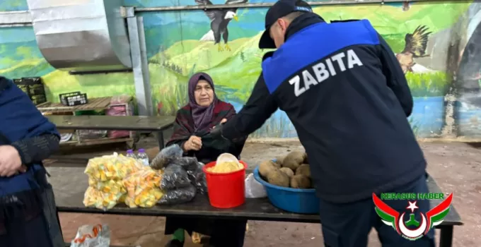 Bulancak Salı Pazarı’nda Sıcak Çorba İkramı